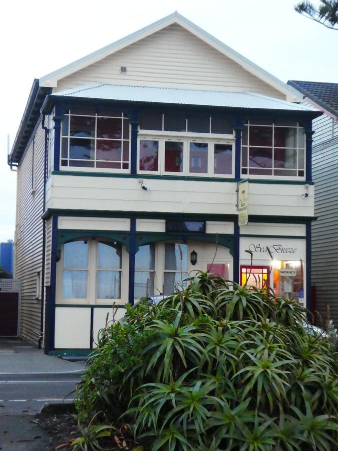 Sea Breeze Hotel Napier Exterior photo